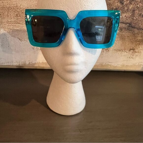 Oversized Large Square Turquoise Sunglasses - Picture 5 of 6